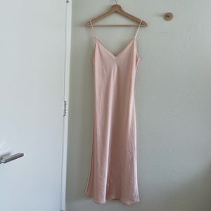 Aritzia Wilfred only slip midi dress in coral blush